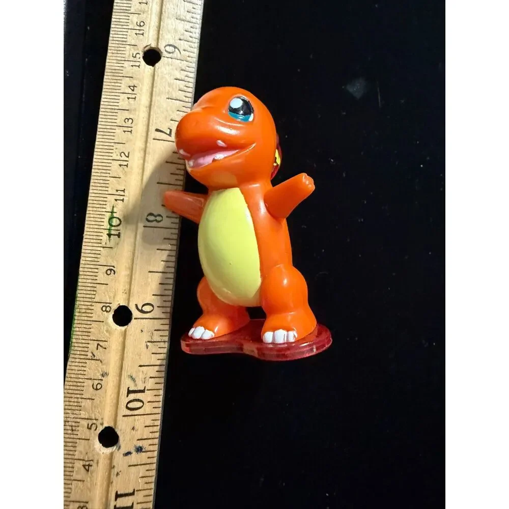 Vtg 1999 Burger King Pokemon Charmander 2.5 inch fig on red base